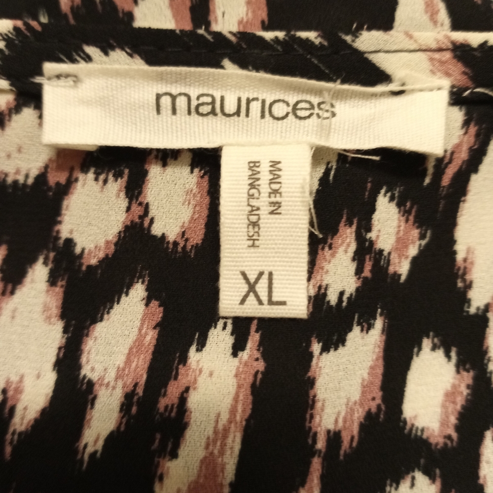 MAURICE'S - Picture 3 of 3